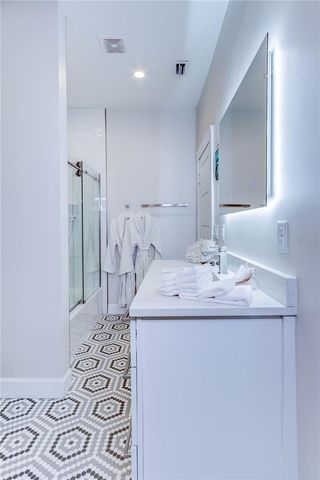 1201 S PALMETTO AVENUE, Sanford, FL 32771