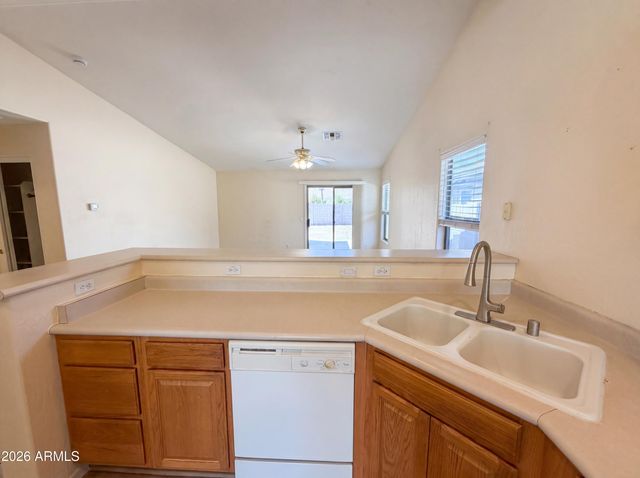 10813 W WILSHIRE Drive, Avondale, AZ 85392