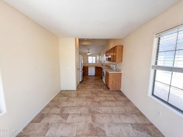 10813 W WILSHIRE Drive, Avondale, AZ 85392