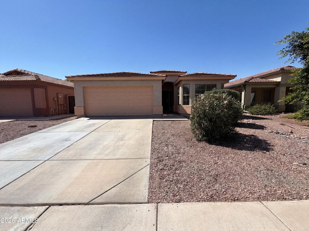 10813 W WILSHIRE Drive, Avondale, AZ 85392