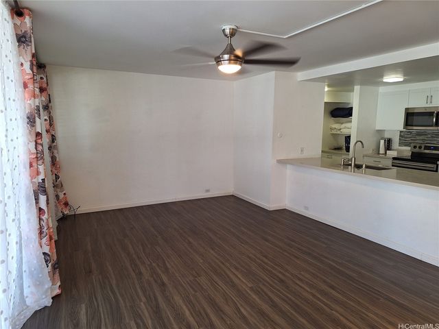 98-360 Koauka Loop 219, Aiea, HI 96701