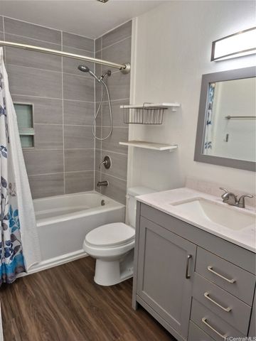 98-360 Koauka Loop 219, Aiea, HI 96701