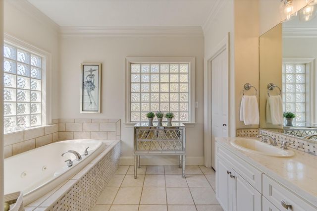14415 Echo BLF, Austin, TX 78737