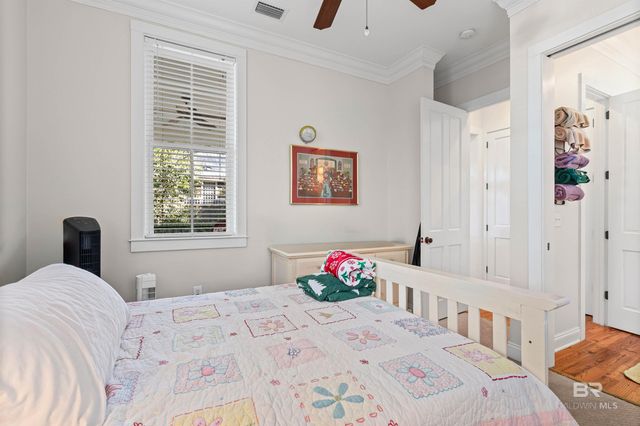 556 Johnson Avenue, Fairhope, AL 36532