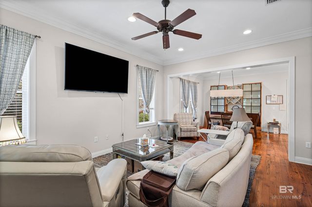 556 Johnson Avenue, Fairhope, AL 36532