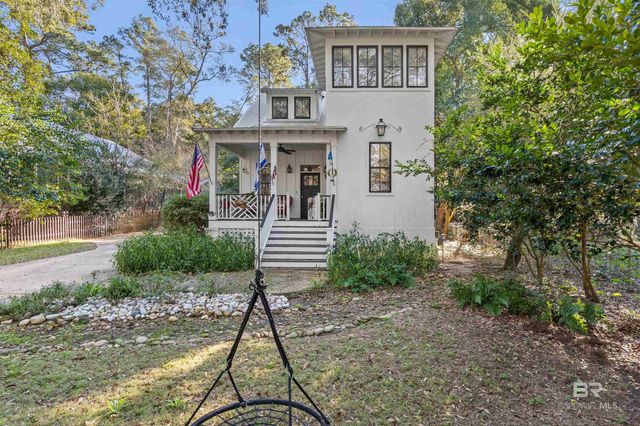 556 Johnson Avenue, Fairhope, AL 36532
