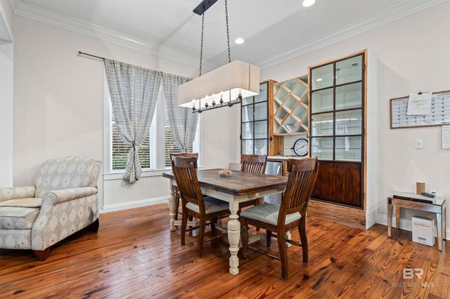 556 Johnson Avenue, Fairhope, AL 36532