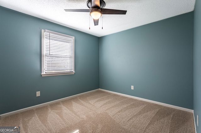 1046 Country Club Road, Newnan, GA 30263