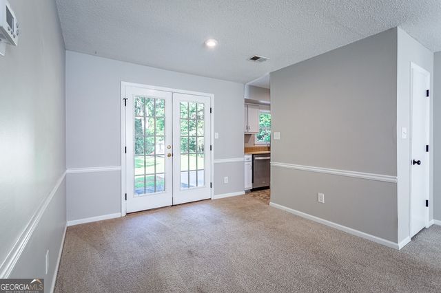 1046 Country Club Road, Newnan, GA 30263