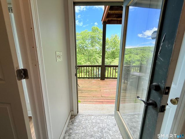116 River Road 2, Shelton, CT 06484