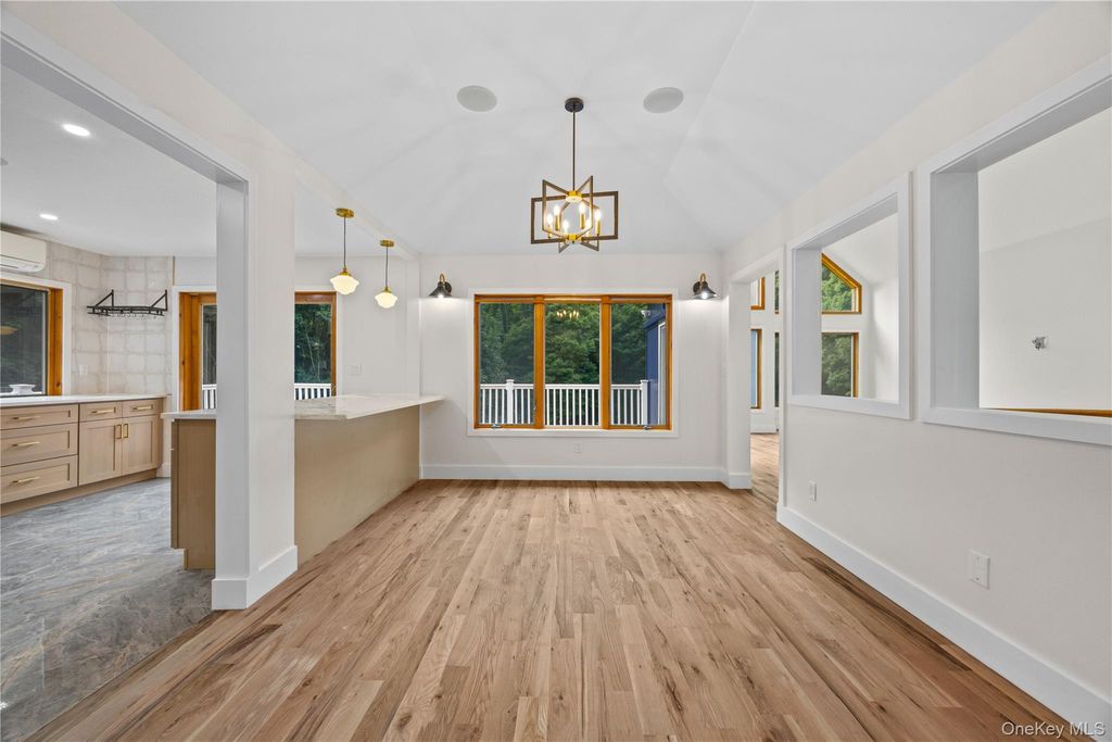 24 Babbling Brook Lane, Cold Spring, NY 10516 — photo 5
