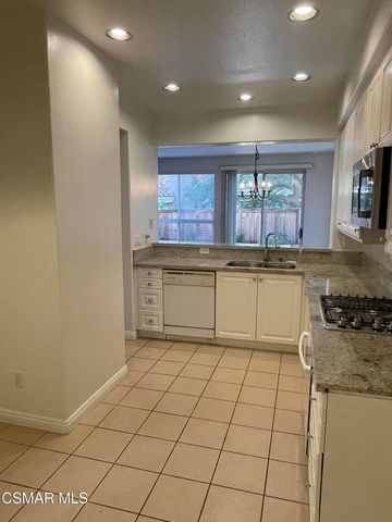 4922 Santo Drive, Oak Park, CA 91377