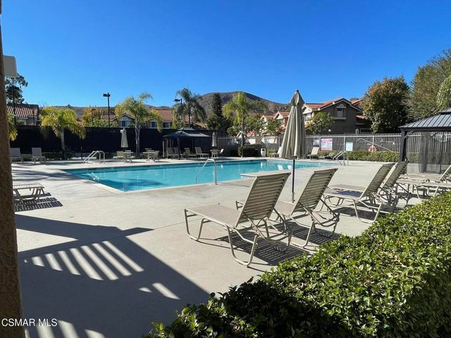 4922 Santo Drive, Oak Park, CA 91377