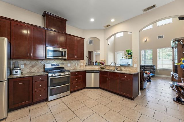 3910 Melbourne Street, Houston, TX 77026