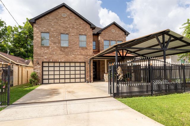 3910 Melbourne Street, Houston, TX 77026