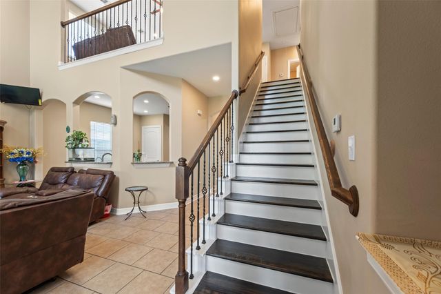 3910 Melbourne Street, Houston, TX 77026