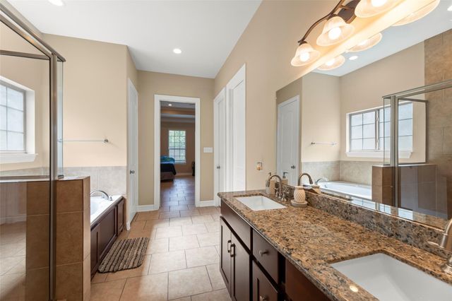 3910 Melbourne Street, Houston, TX 77026