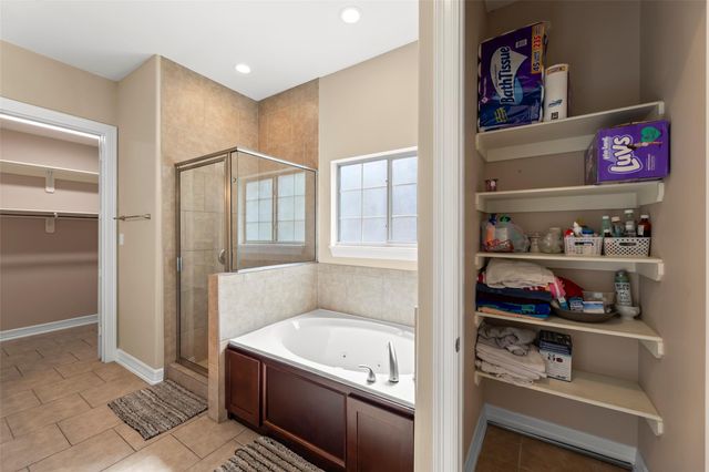 3910 Melbourne Street, Houston, TX 77026