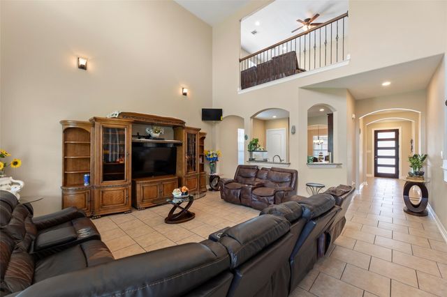 3910 Melbourne Street, Houston, TX 77026