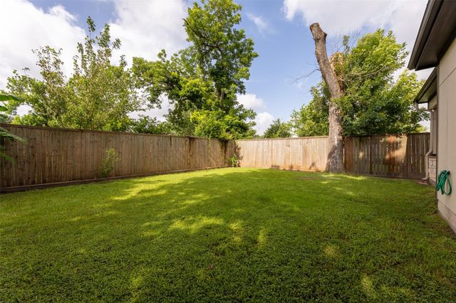 3910 Melbourne Street, Houston, TX 77026