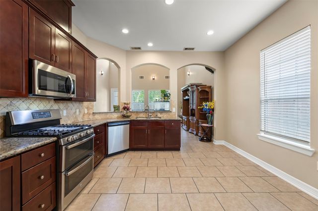 3910 Melbourne Street, Houston, TX 77026