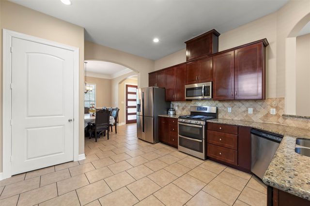 3910 Melbourne Street, Houston, TX 77026