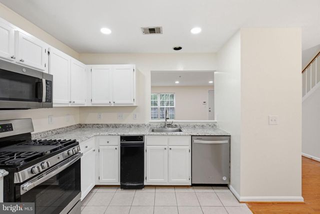 13836 CROSSTIE DR, Germantown, MD 20874