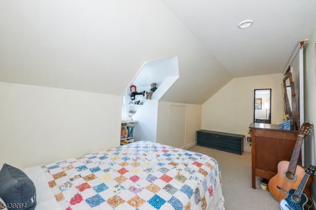 33 Glenview Dr, West Orange Twp., NJ 07052