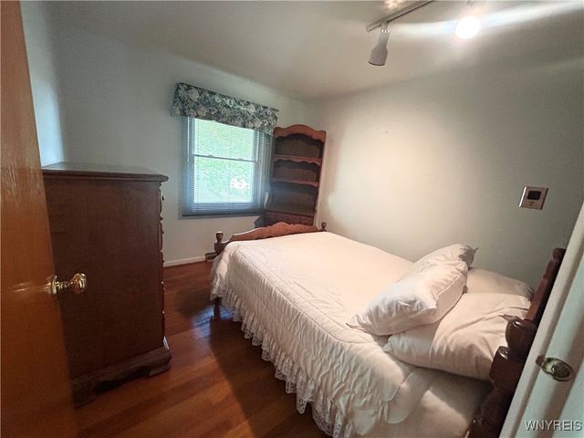 6371 Badger Drive, Lockport Town, NY 14094