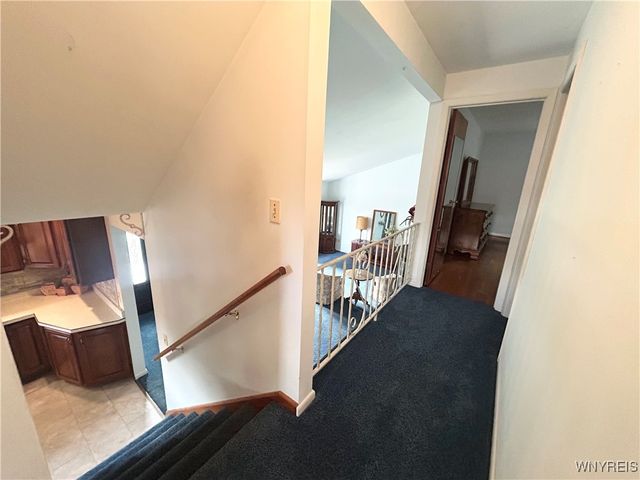 6371 Badger Drive, Lockport Town, NY 14094