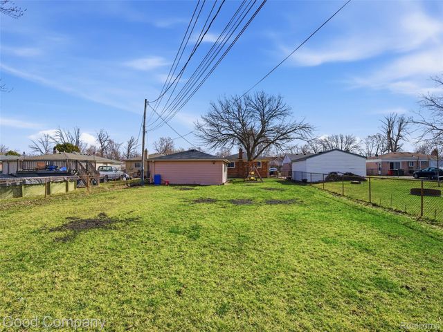 29191 McDonald Street, Roseville, MI 48066