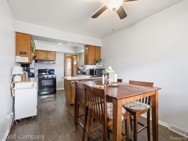 29191 McDonald Street, Roseville, MI 48066