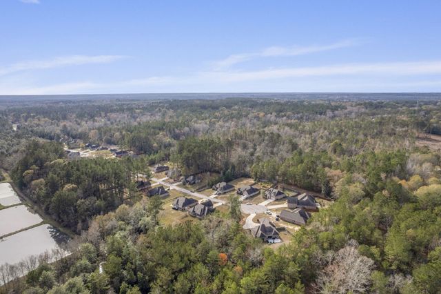 108 Creedmoor, Hattiesburg, MS 39402