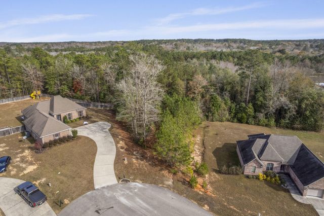 108 Creedmoor, Hattiesburg, MS 39402