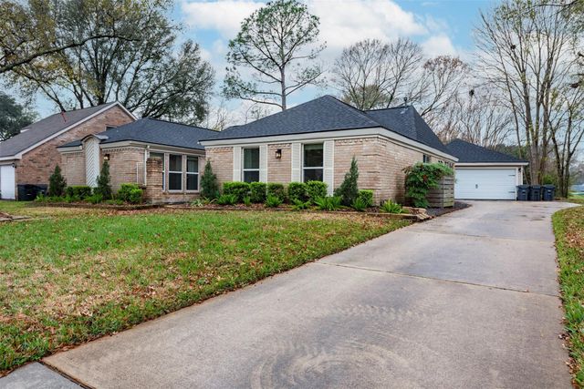 15914 Elwood Drive, Jersey Village, TX 77040