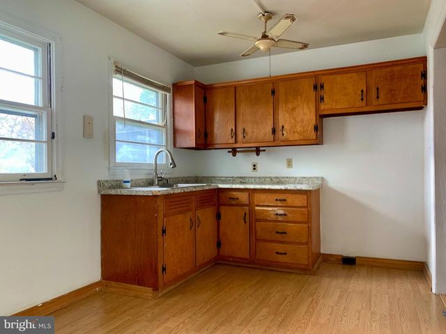 10 BAY VIEW AVE, Cambridge, MD 21613