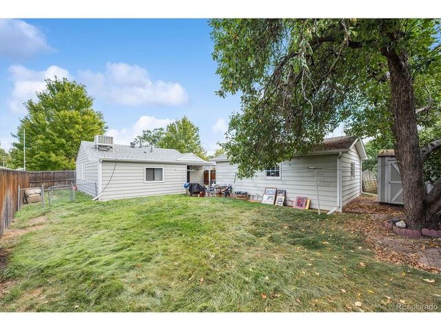 5465 Reed Ct, Arvada, CO 80002