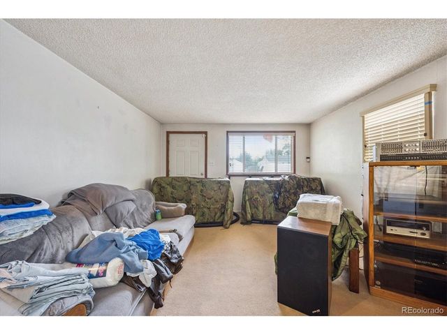 5465 Reed Ct, Arvada, CO 80002