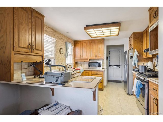 5465 Reed Ct, Arvada, CO 80002