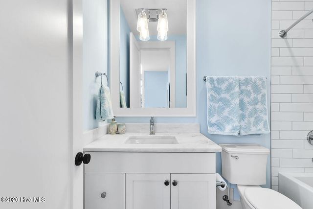 7697 Dunewalk Court, Wilmington, NC 28409