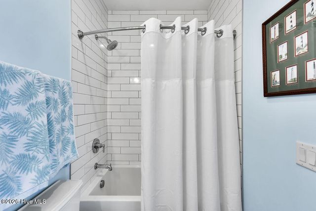 7697 Dunewalk Court, Wilmington, NC 28409