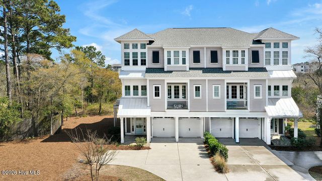 7697 Dunewalk Court, Wilmington, NC 28409