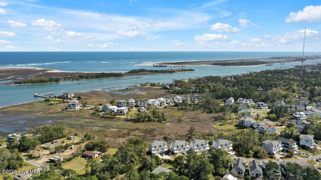 7697 Dunewalk Court, Wilmington, NC 28409