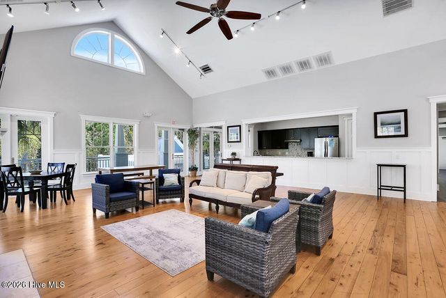 7697 Dunewalk Court, Wilmington, NC 28409