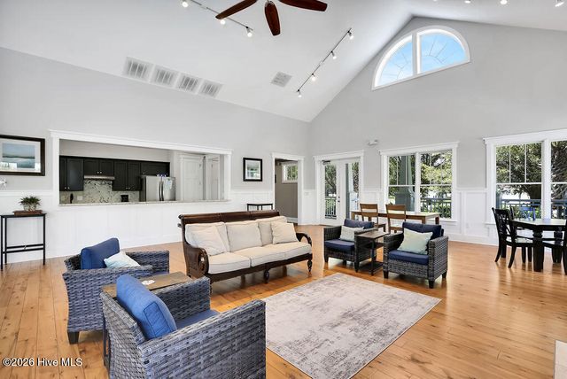 7697 Dunewalk Court, Wilmington, NC 28409