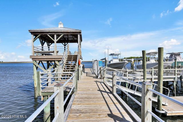 7697 Dunewalk Court, Wilmington, NC 28409