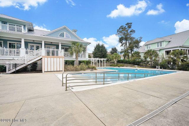 7697 Dunewalk Court, Wilmington, NC 28409