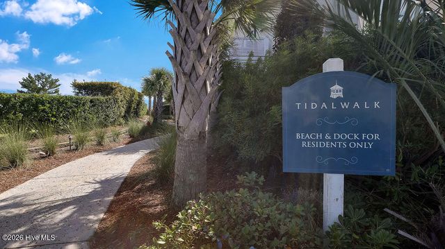 7697 Dunewalk Court, Wilmington, NC 28409