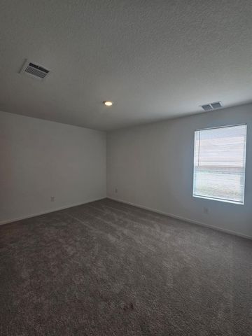 100 Silent Sky LN, Hutto, TX 78634