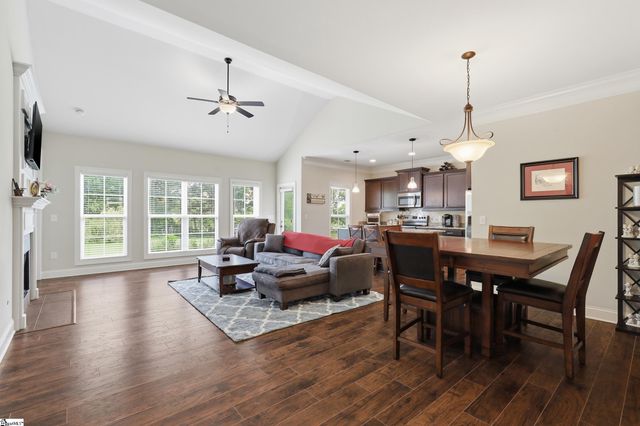 803 Palmetto Station Way, Pelzer, SC 29669